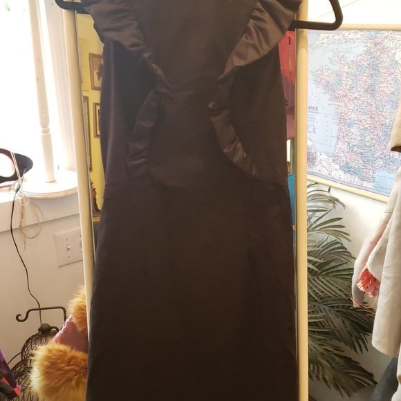 French Connection Frilled LBD - Picture 2 of 3